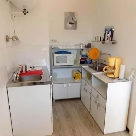 Vaux-sur-mer, 2 Pieces, 3 Personnes - Fr-1-305-1411 Apartment Vaux-sur-Mer