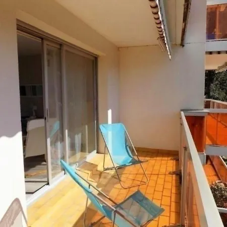 Apartment Vaux-sur-mer, 2 Pieces, 3 Personnes - Fr-1-305-1411